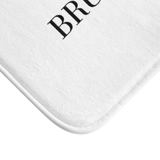 Elegant BRUMÌCHÌ Bath Mat for a Luxurious Bathroom